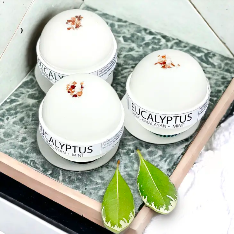 Eucalyptus Mint & Himalayan Salt Bath Bomb - Moniluxx Boutique