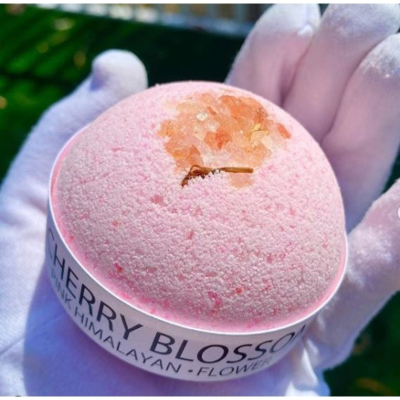Cherry Blossom & Himalayan Salt Bomb