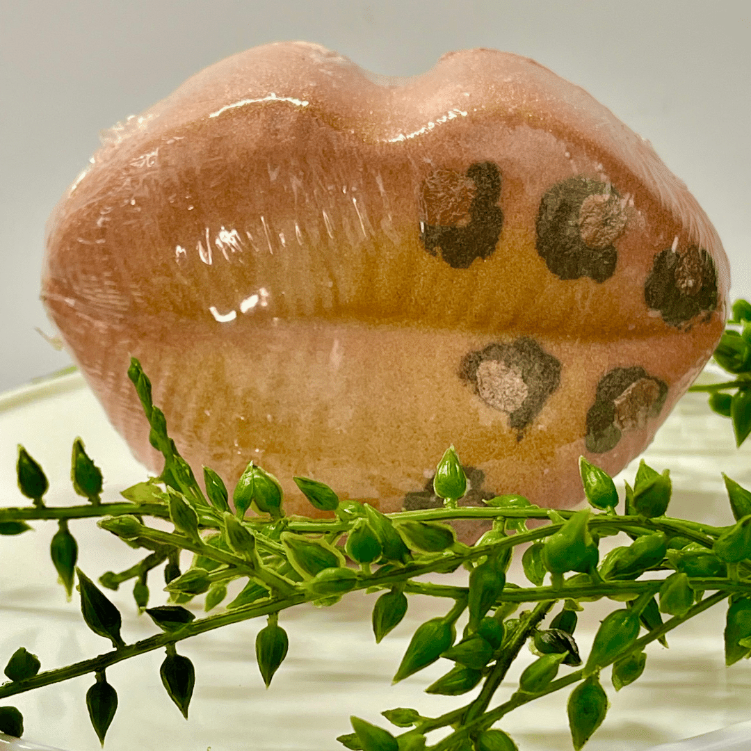 Cheetah Lip Bath Bombs - Moniluxxboutique